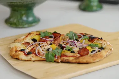 Learn how to make pizza with Joh and chef Hayden Quinn