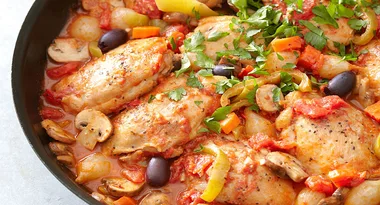 One-pan chicken cacciatore