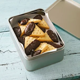 Chocolate and sea salt shortbread