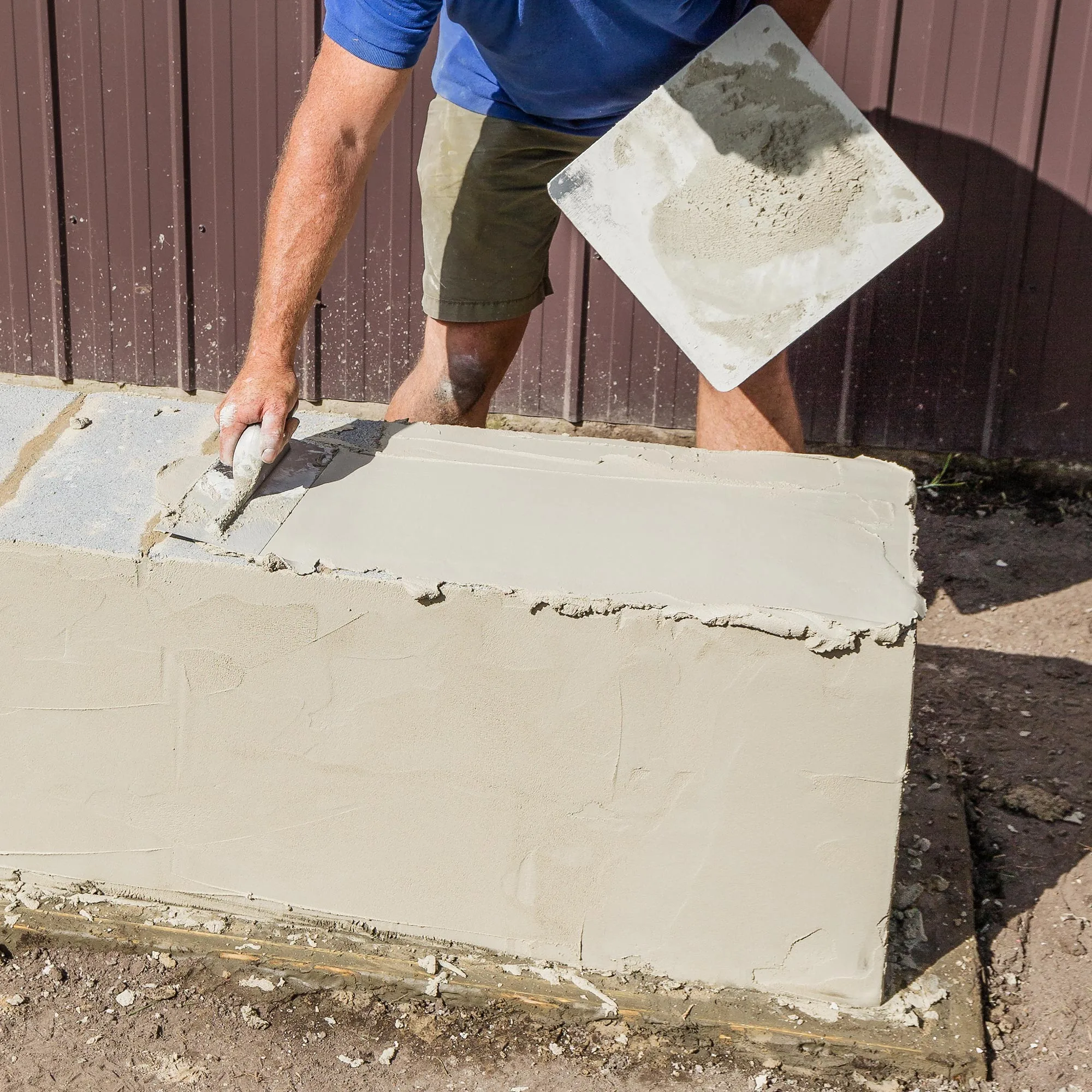 Step 7 involves spreading acrylic render over the bench blocks for a consistent finish.