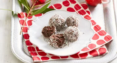 Chocolate rum balls