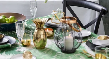 4 beautiful table settings for summer
