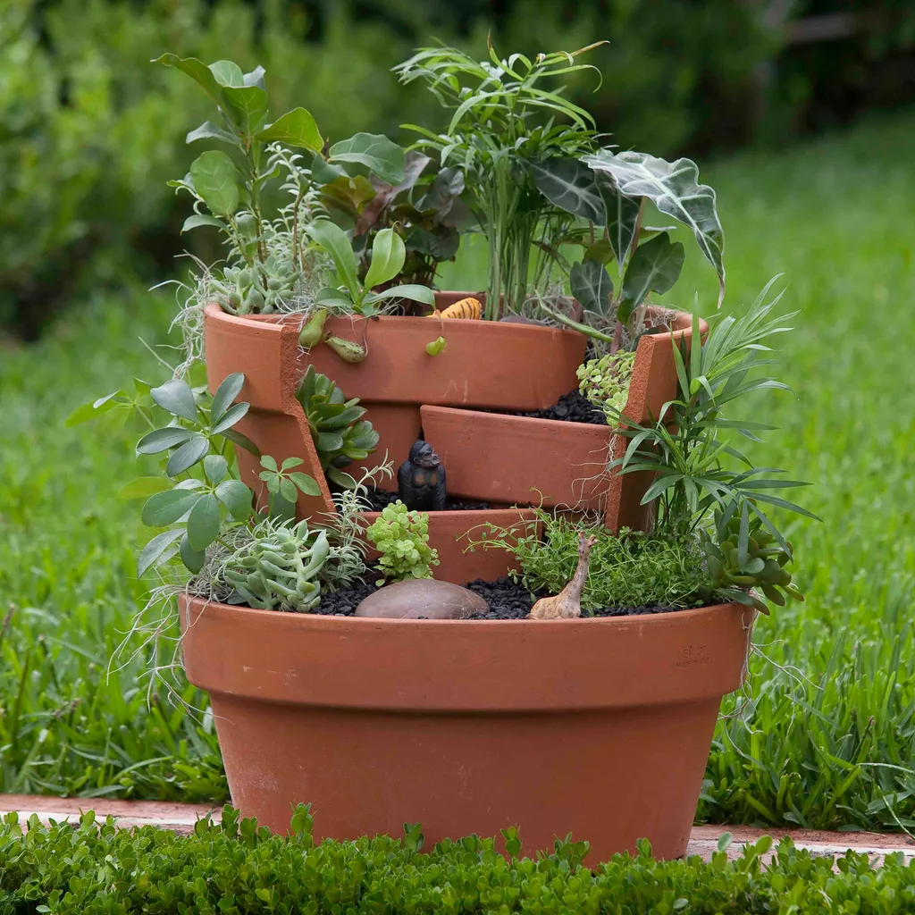 broken pot layered fairy garden step final