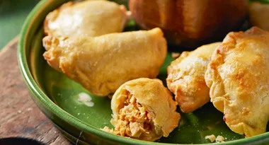 Easy chicken and leek empanadas