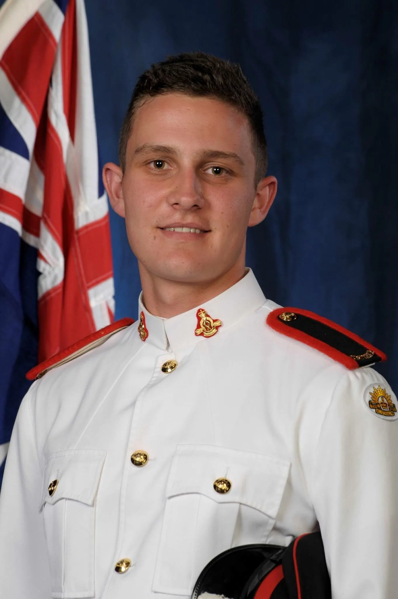 Photo of man graduating in the Australian Army