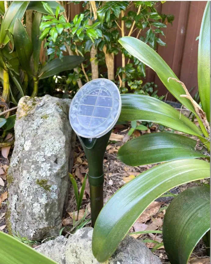 snake repellent solar power
