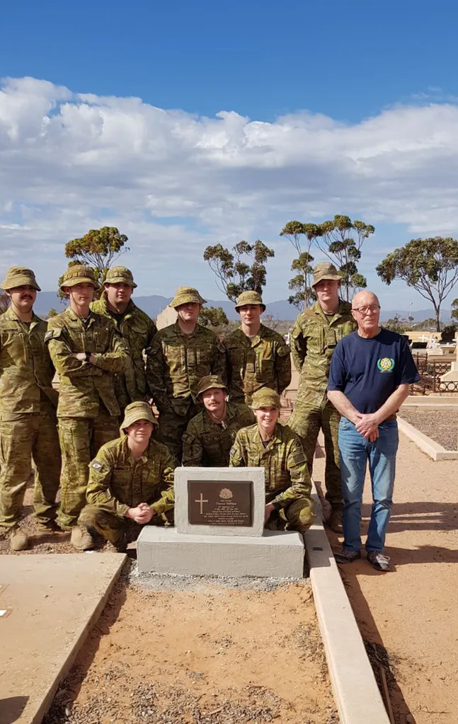 John Brownlie with With members of the 1st Armoured Regiment at Port Augusta
