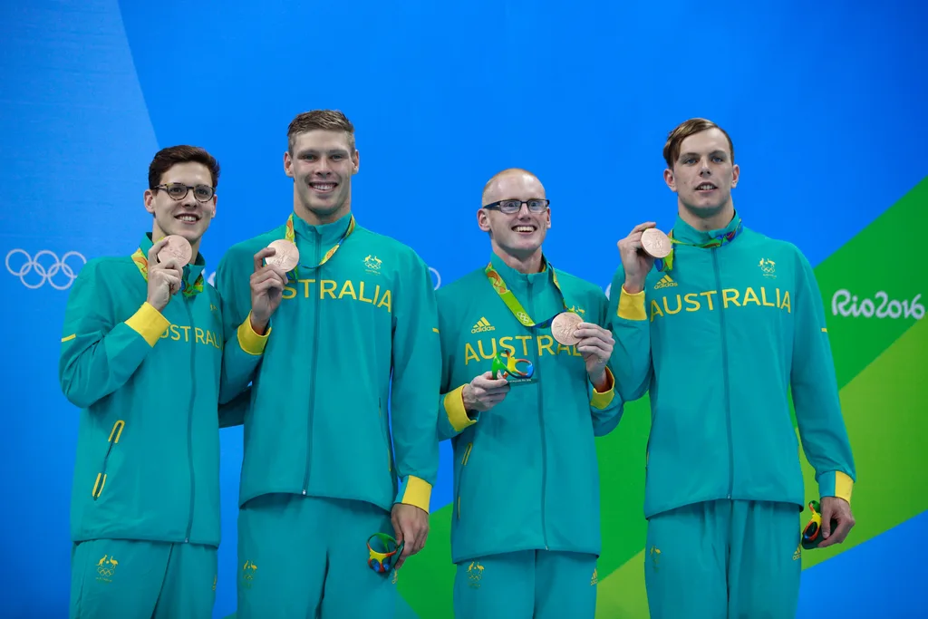 Image of Australian male swimmers holding gold medals at the Rio olympic games