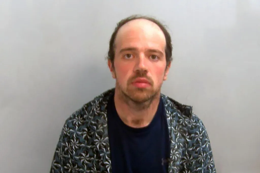 th2433_drugged_cr-essex-police_luke-dwit-67cf99711d2ff.jpg