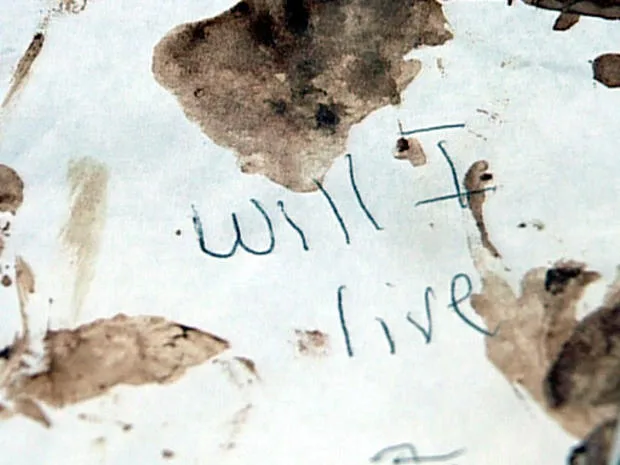 note with blood stains