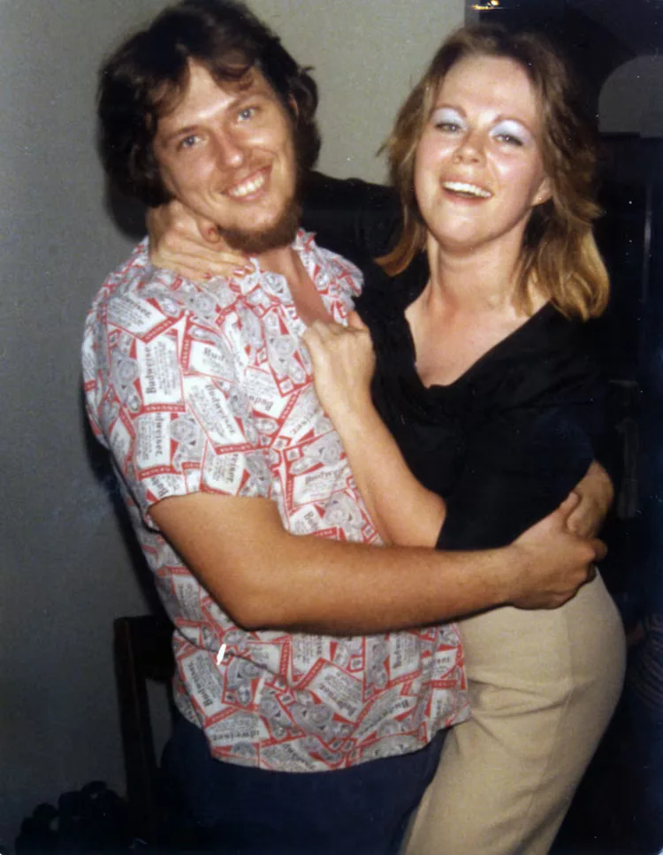 Mike Warren and Marlene Warren hugging