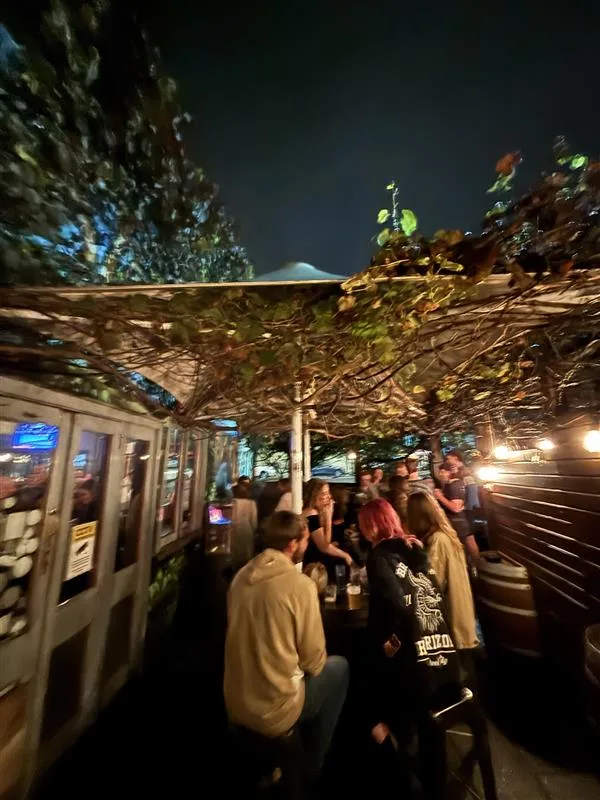 Station Bar in Katoomba in the night time