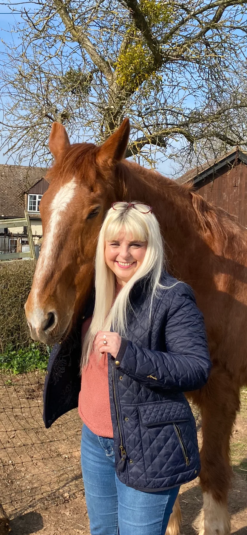 TLM2507 I'm a real life pet detective/Beth Lee Crowther