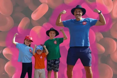 Simmo Braun and his children smiling and showing off their muscles.