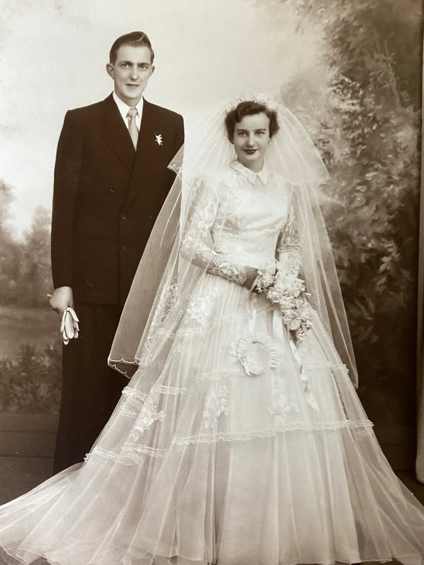 Image of husband and wife on their wedding day