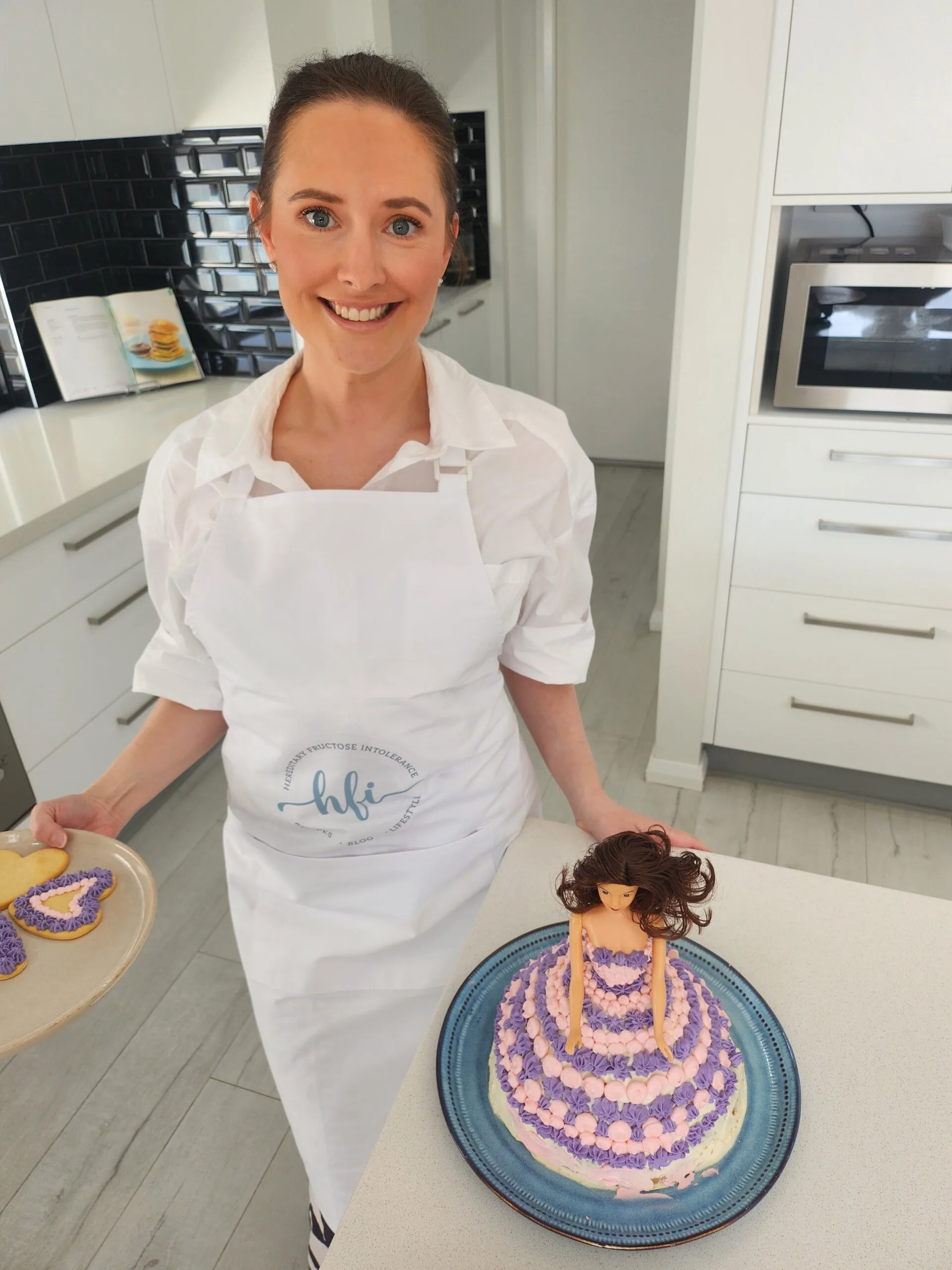 woman holding iced cake