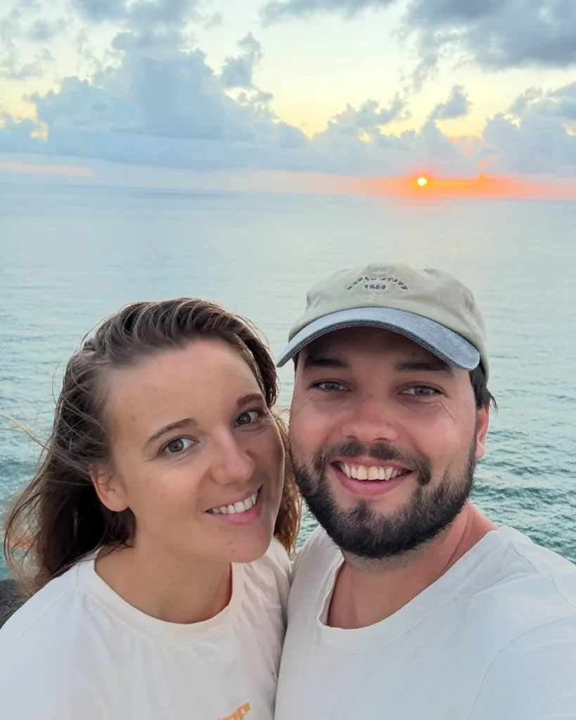 Adriana and Jade at the beach