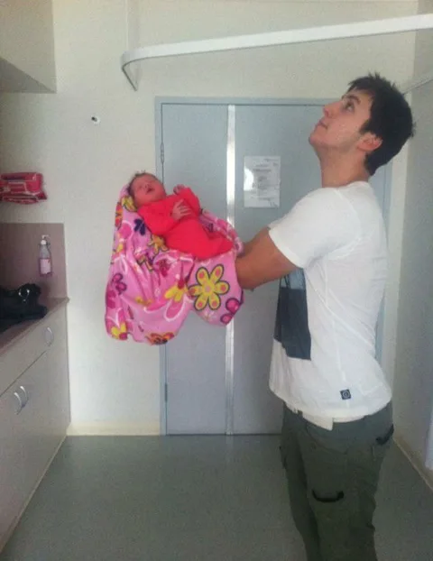 Ashley meeting his niece