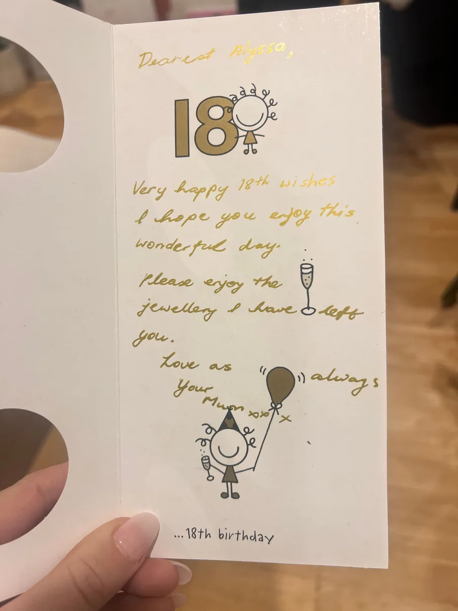 When Alyssa turned 18, her mum gave her a very special piece of jewellery. 