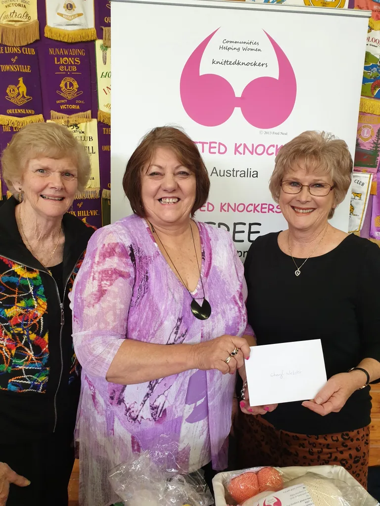 Knitted Knockers' Cheryl and volunteers