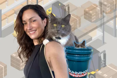 Sara with Socko on her shoulder. Socko in a Bunnings bucket.