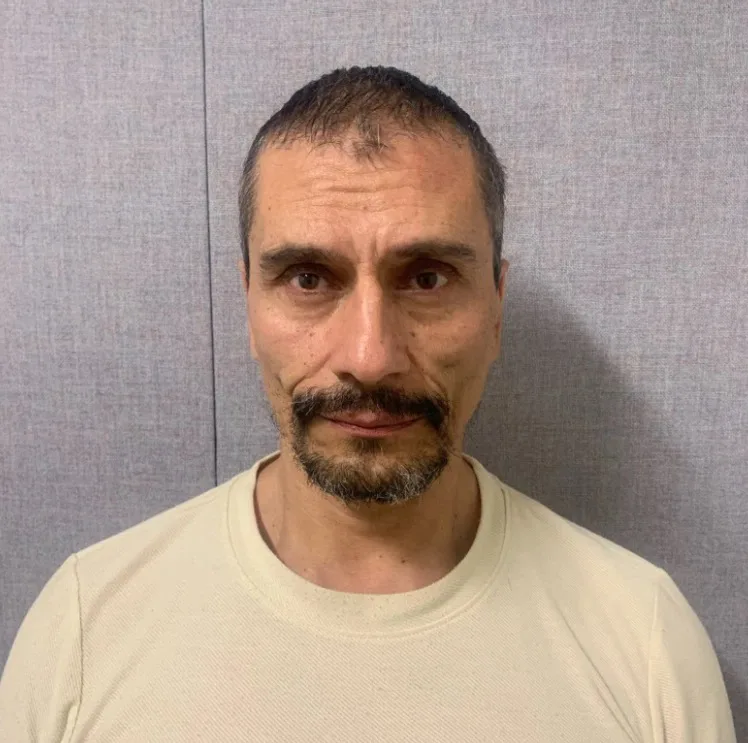 man headshot police