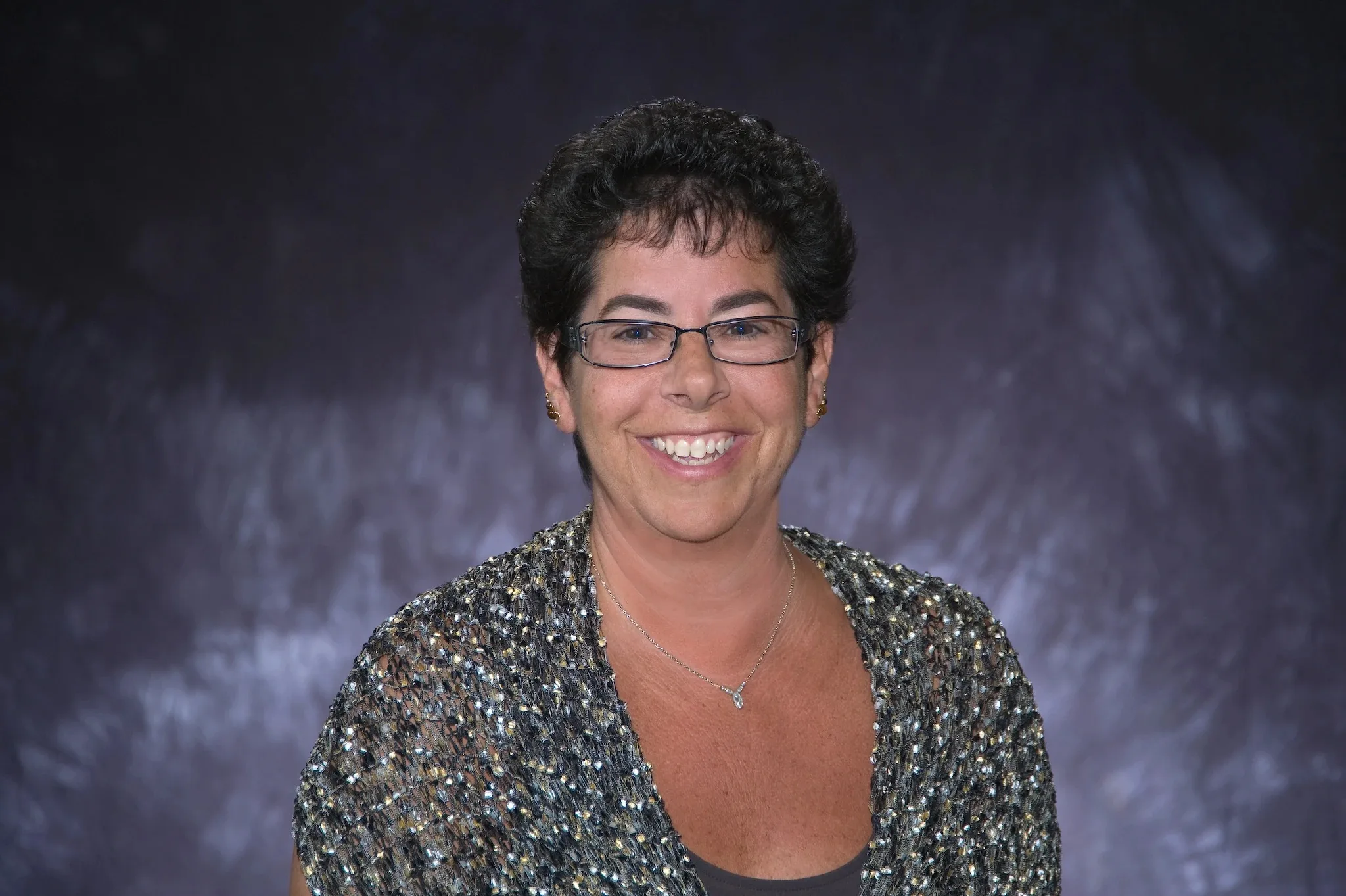 woman sue marcum