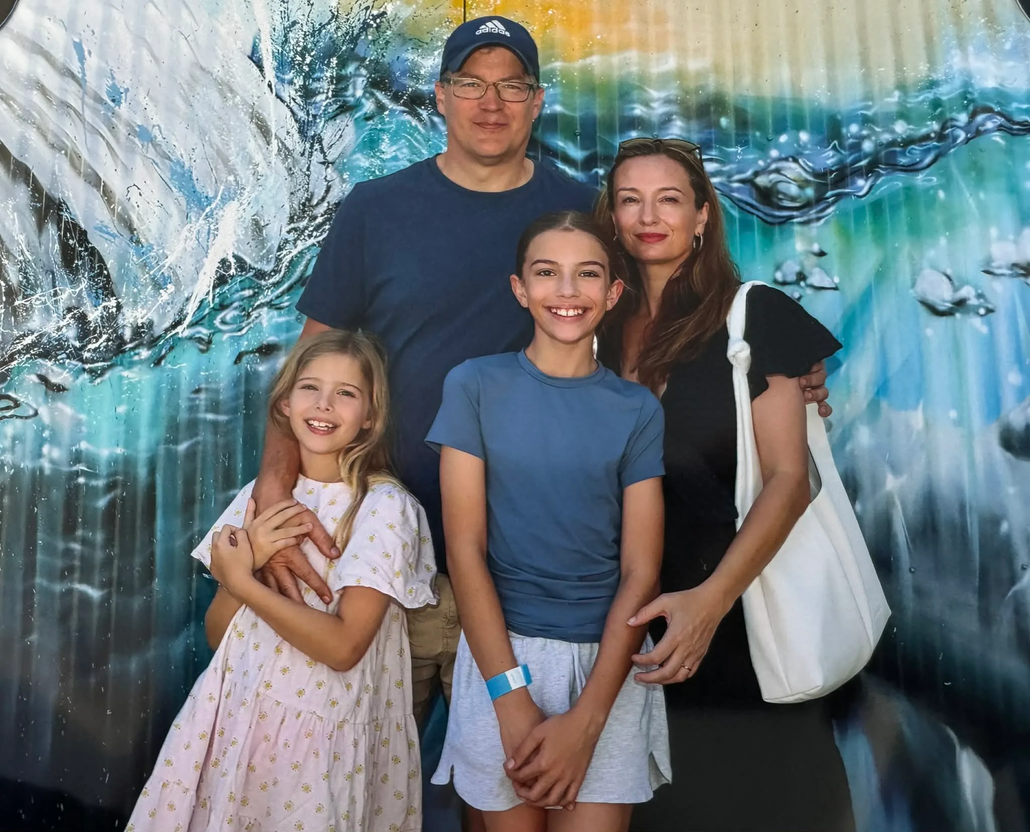 family photo water backdrop