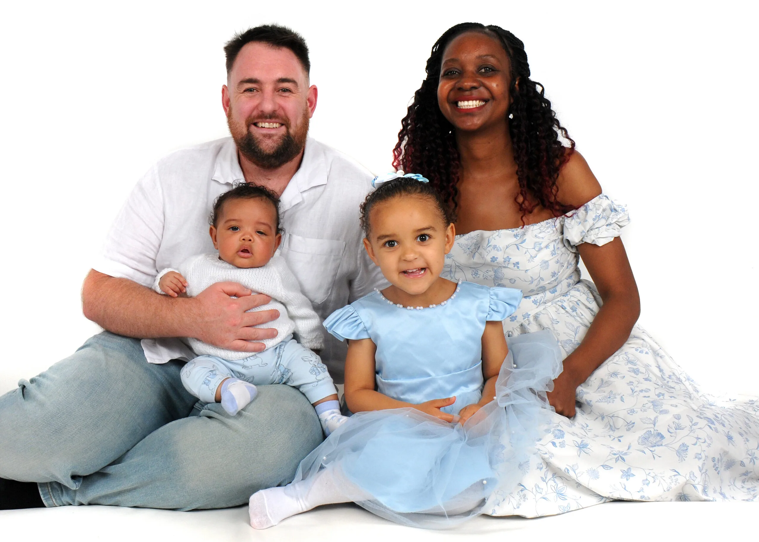 Image of mum, dad and two children