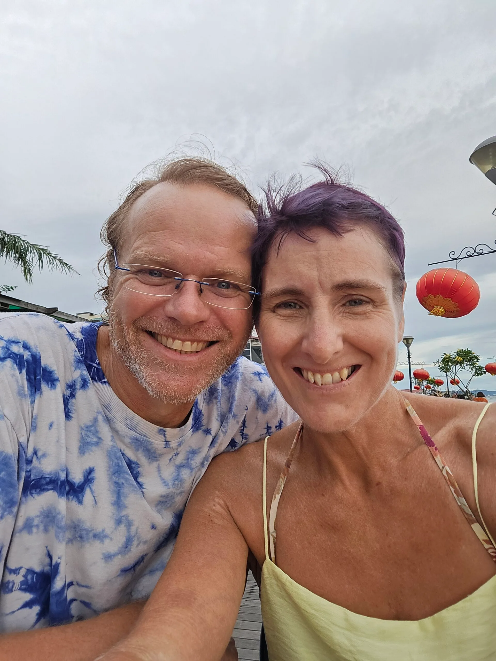 woman and man selfie in bali