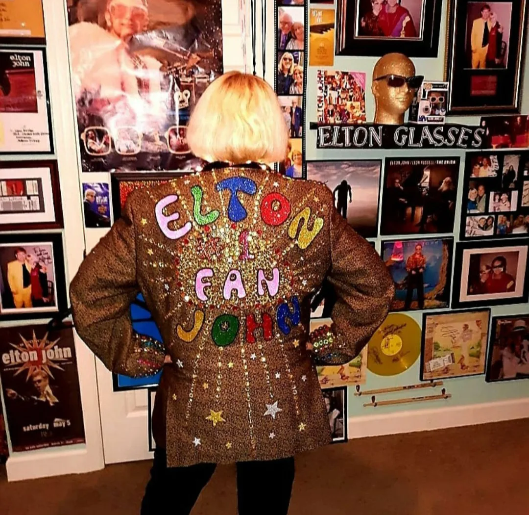 Lynn wearing an Elton John jacket