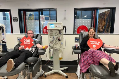 Alissa was doing a good deed when she found love in the donor chair