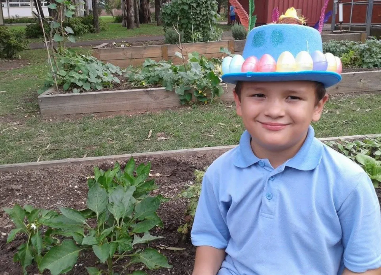 Ernesto when he was a child