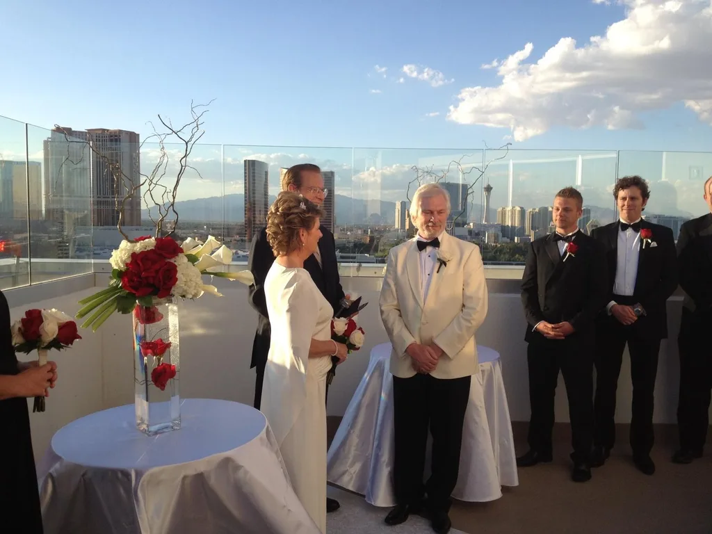 Jill and Jorgen getting married in Las Vegas