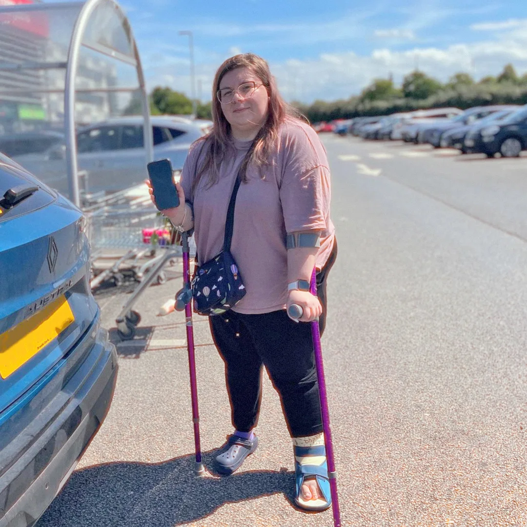 woman on crutches