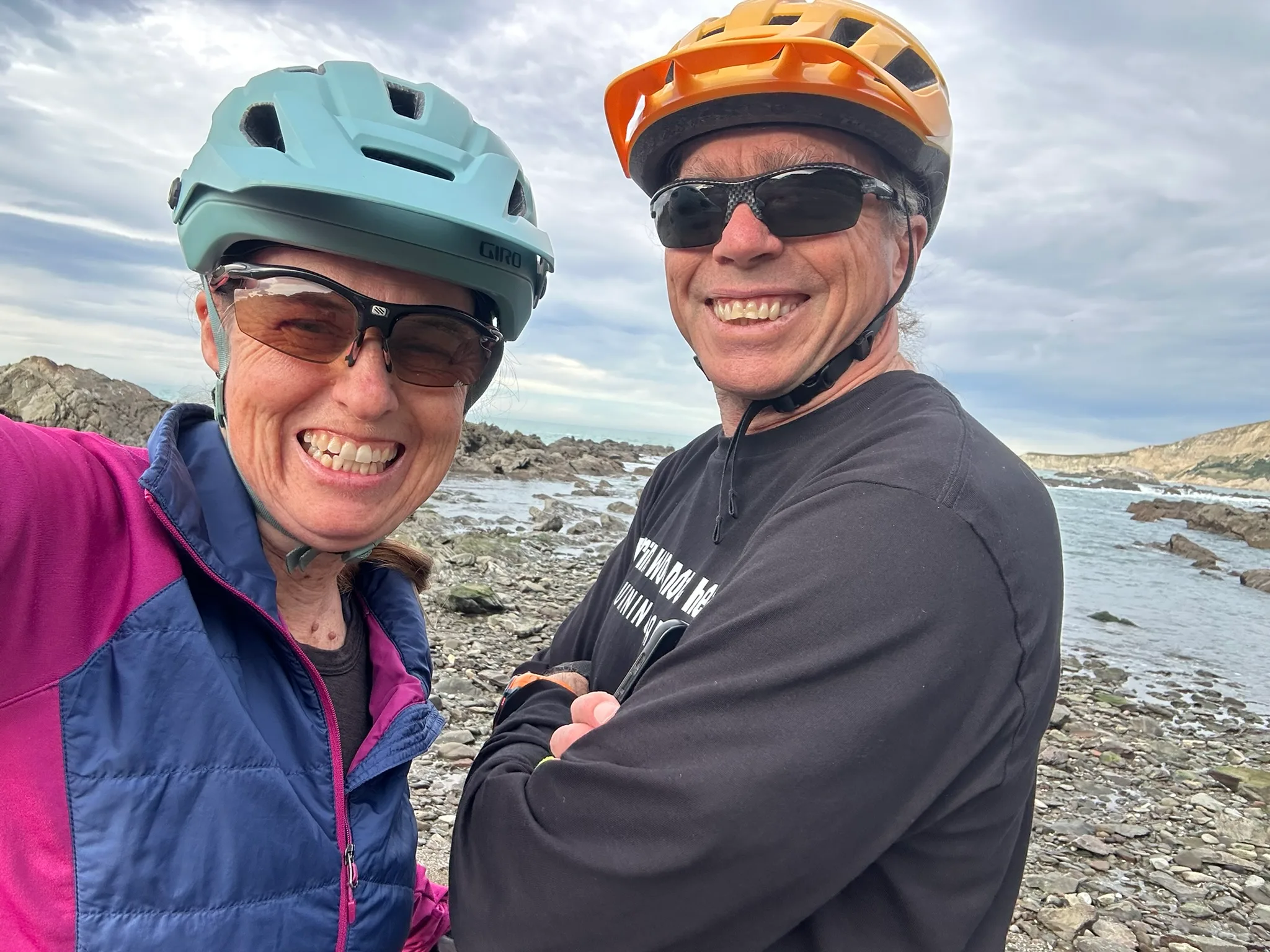 couple in cycling gear