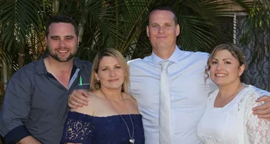 Aussie sisters: We’ve got 22 kids between us