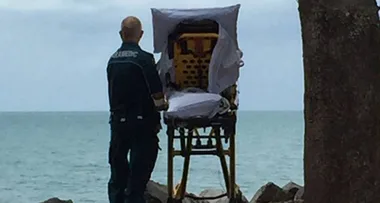 A Queensland Ambulance crew photo is breaking hearts everywhere