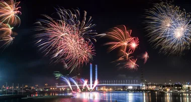 Police arrest man allegedly planning Melbourne New Years Eve attack