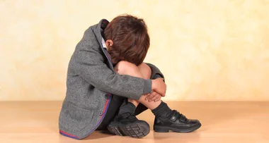 Mum furious after her 7-year-old is ‘forced to sit on the floor’ for being late to school