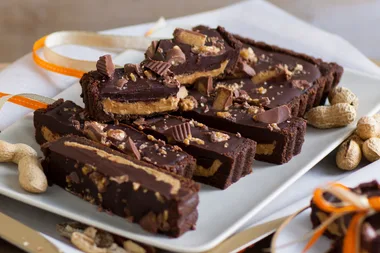 Chocolate Peanut Butter Slice