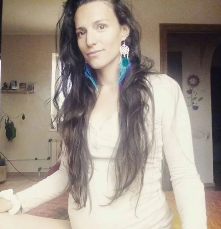 During the birth of her son, Amandine said she kissed her husband passionately