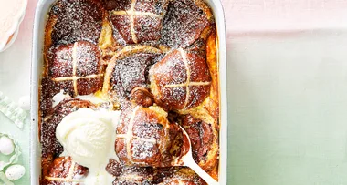 Hot cross bun pudding
