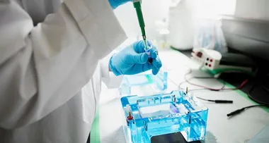 DNA test reveals woman’s father is actually parents’ fertility doctor