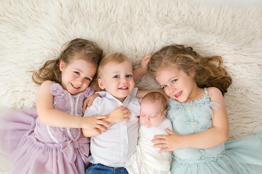 sibling photoshoot