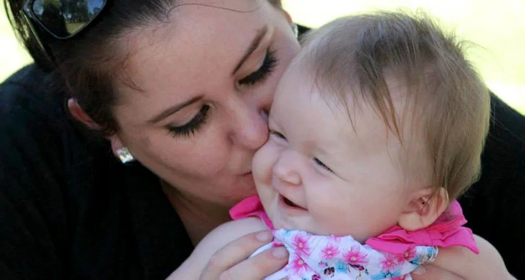 Scarlett and mum