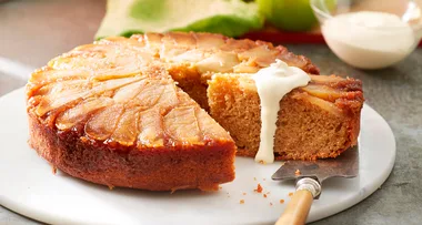 Upside-down apple cake