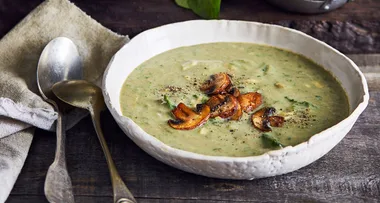 Mushroom & cheddar soup