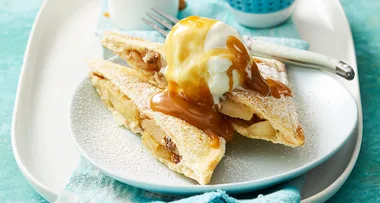 Sweet apple & cinnamon jaffles