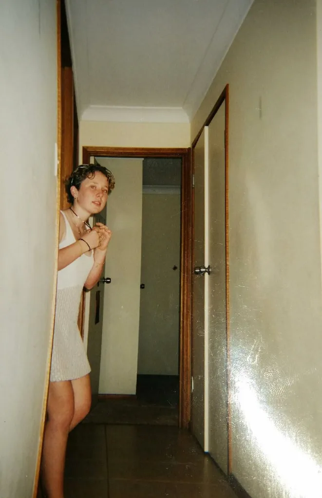 slender at 16